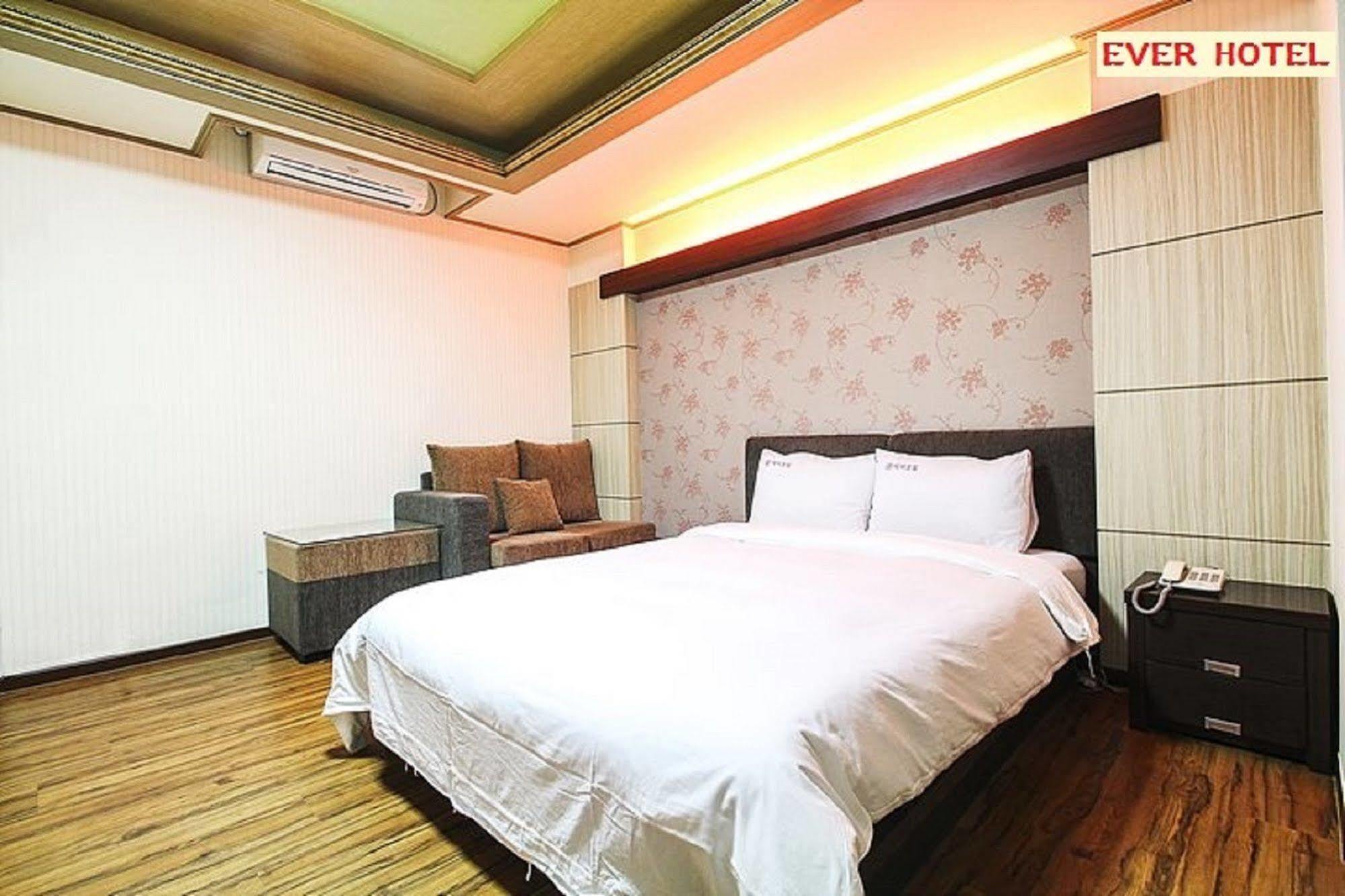 Ever Hotel Чеджудо Экстерьер фото
